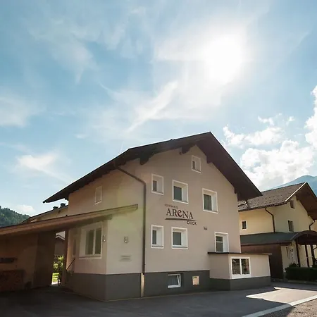 Chalet Arenablick